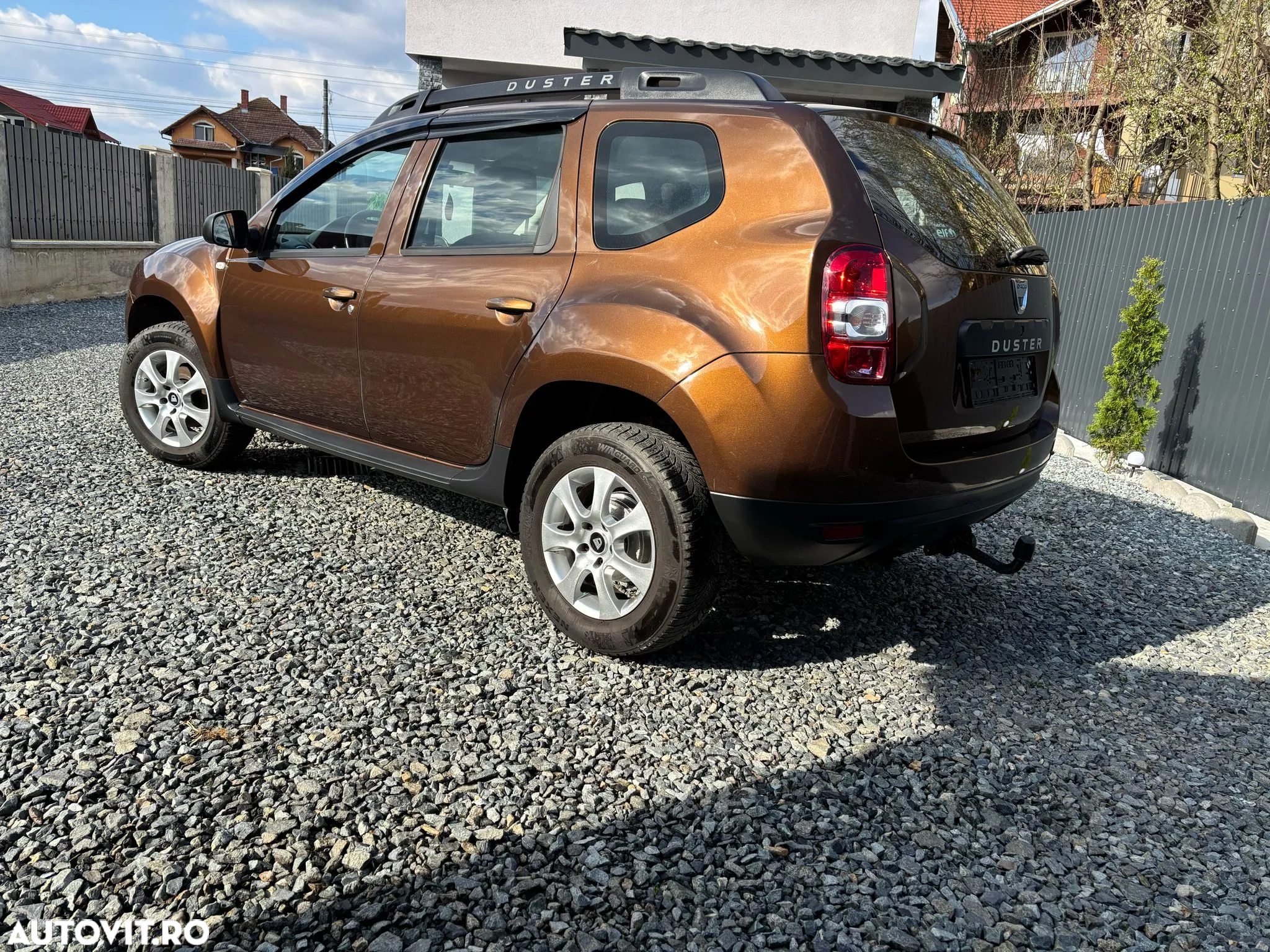 Dacia Duster 1.5 dCi 4x2 Prestige - 3
