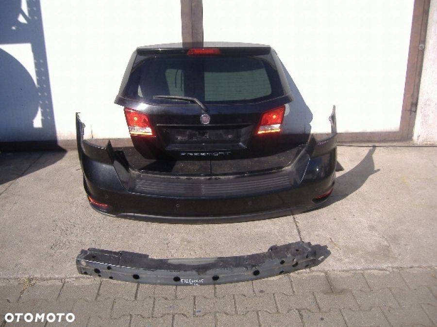 FIAT FREEMONT ZDERZAK PDC - 1