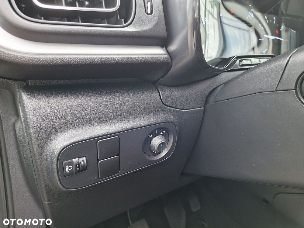 Citroën C3 1.2 PureTech Max - 23