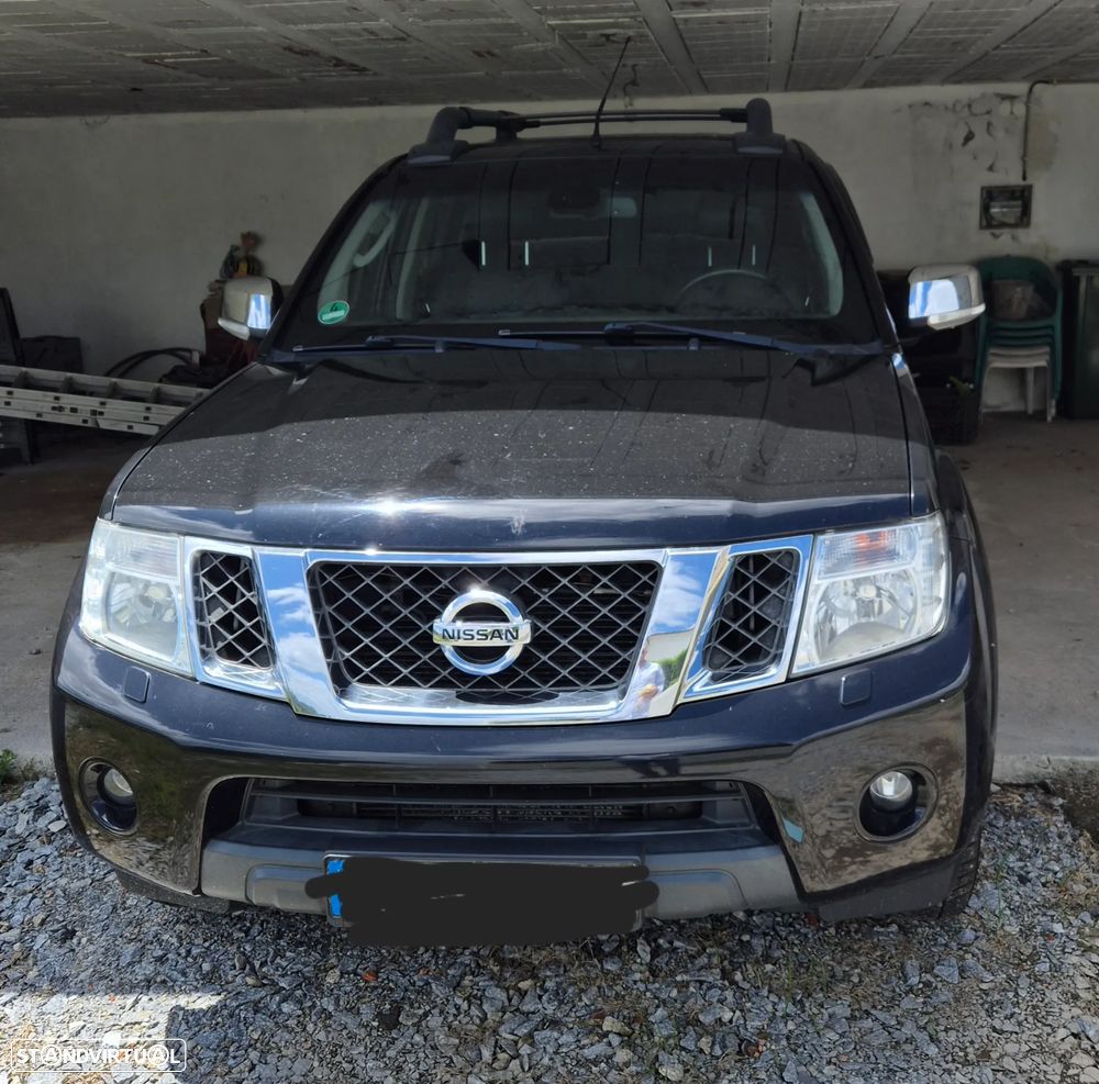 Nissan Navara 3.0 dCi V6 CD LE AT 4WD - 5