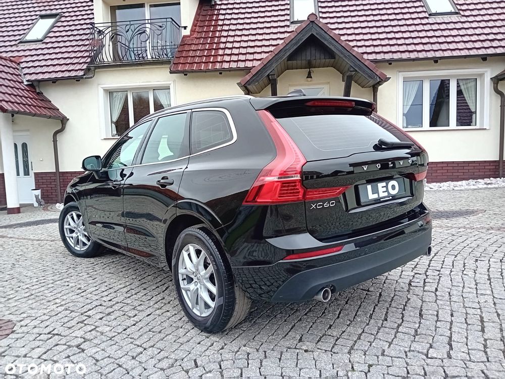 Volvo XC 60 D3 Momentum Pro - 11