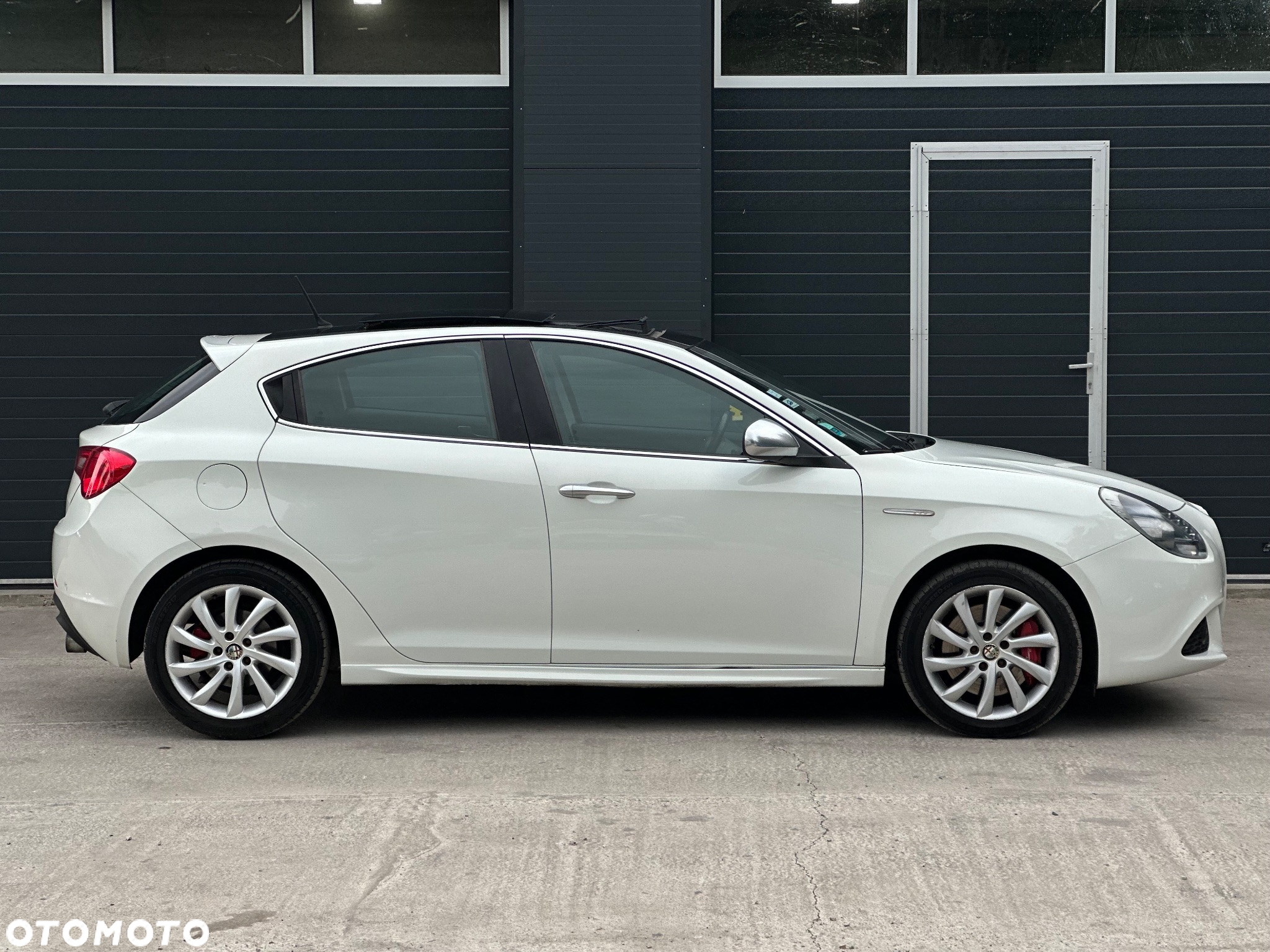 Alfa Romeo Giulietta - 2