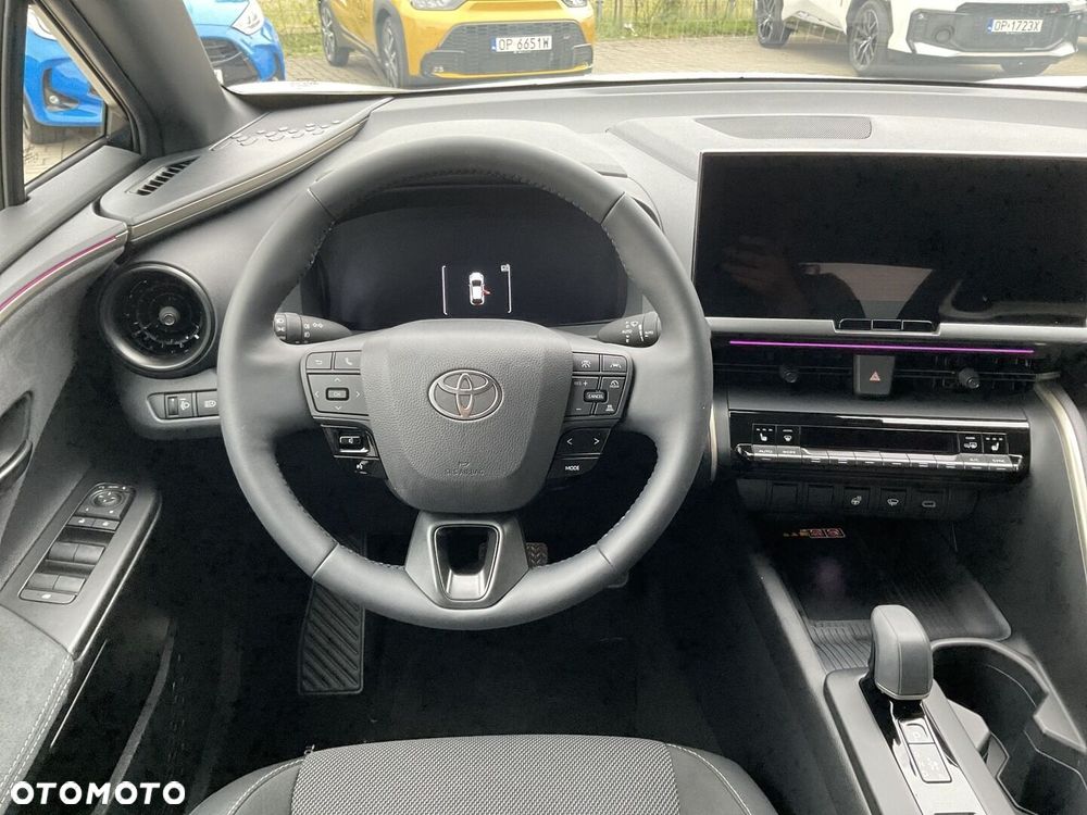 Toyota C-HR - 12