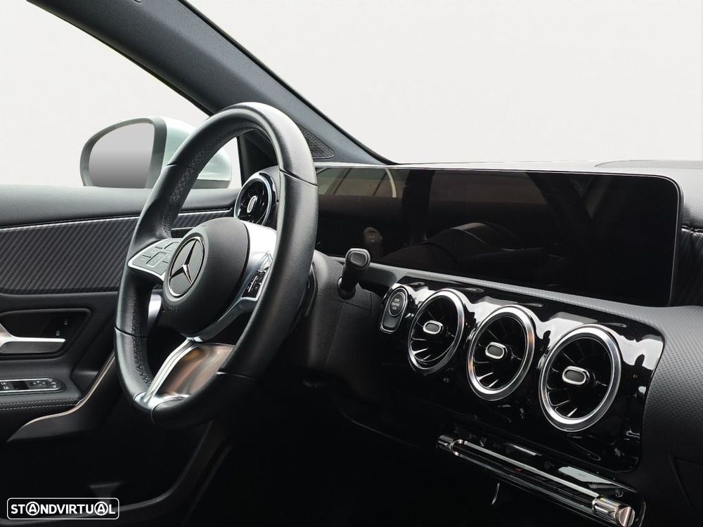 Mercedes-Benz A 250 e Progressive - 14