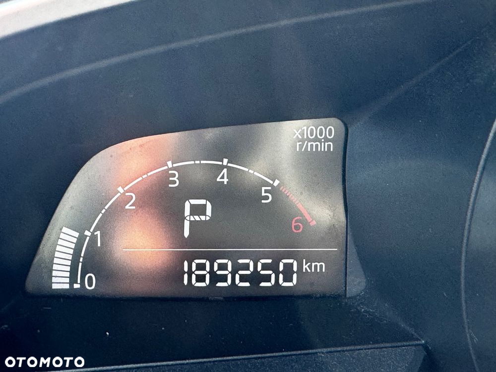 Mazda 3 SKYACTIV-D 105 Automatik Center-Line - 9