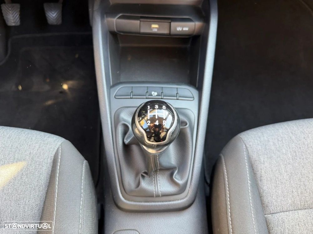 Kia Stonic 1.2 Dynamic - 26