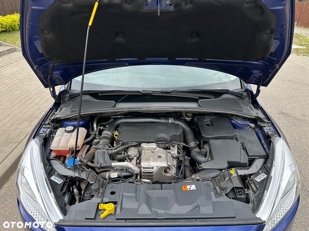 Ford Focus 1.0 EcoBoost Titanium - 26
