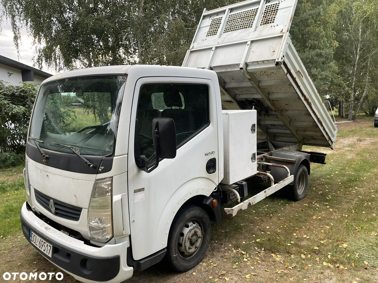Renault Maxity - 2