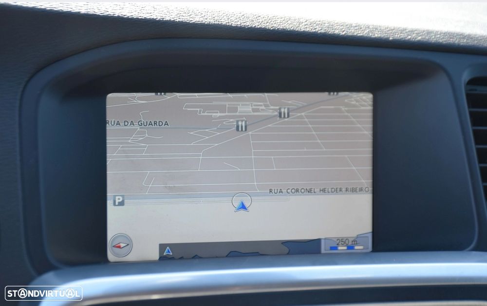 Volvo V60 D2 - 14
