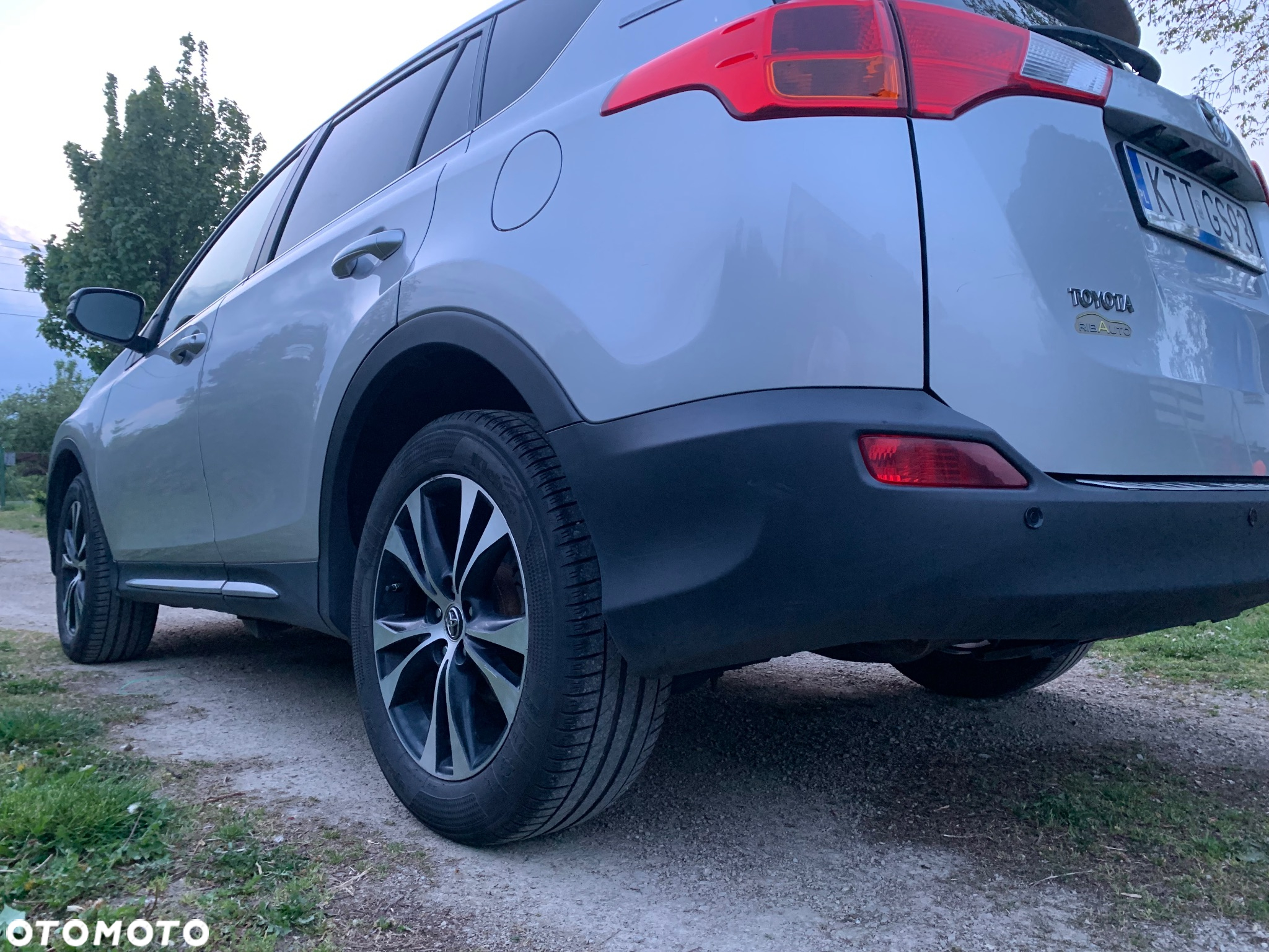 Toyota RAV4 2.0 D-4D Premium - 27
