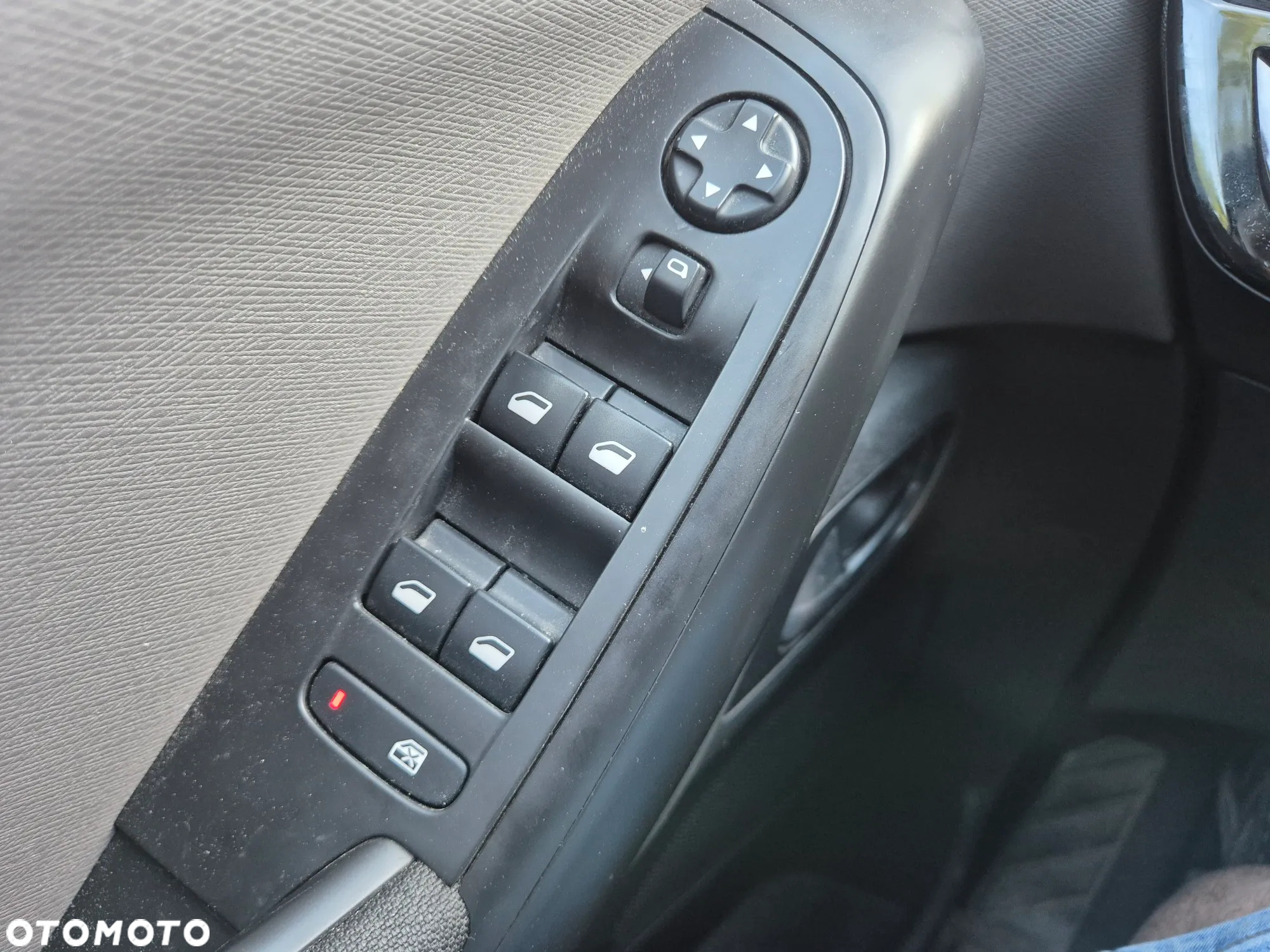 Citroën C4 Picasso 1.2 PureTech Live S&S - 11