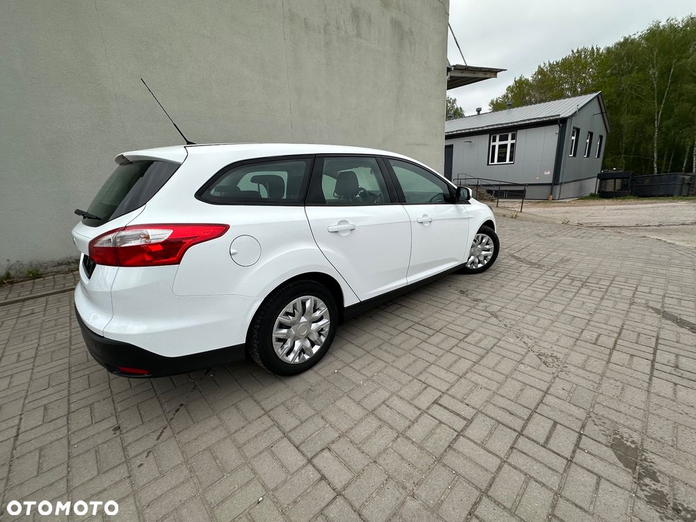 Ford Focus 1.6 TDCi DPF Trend - 4