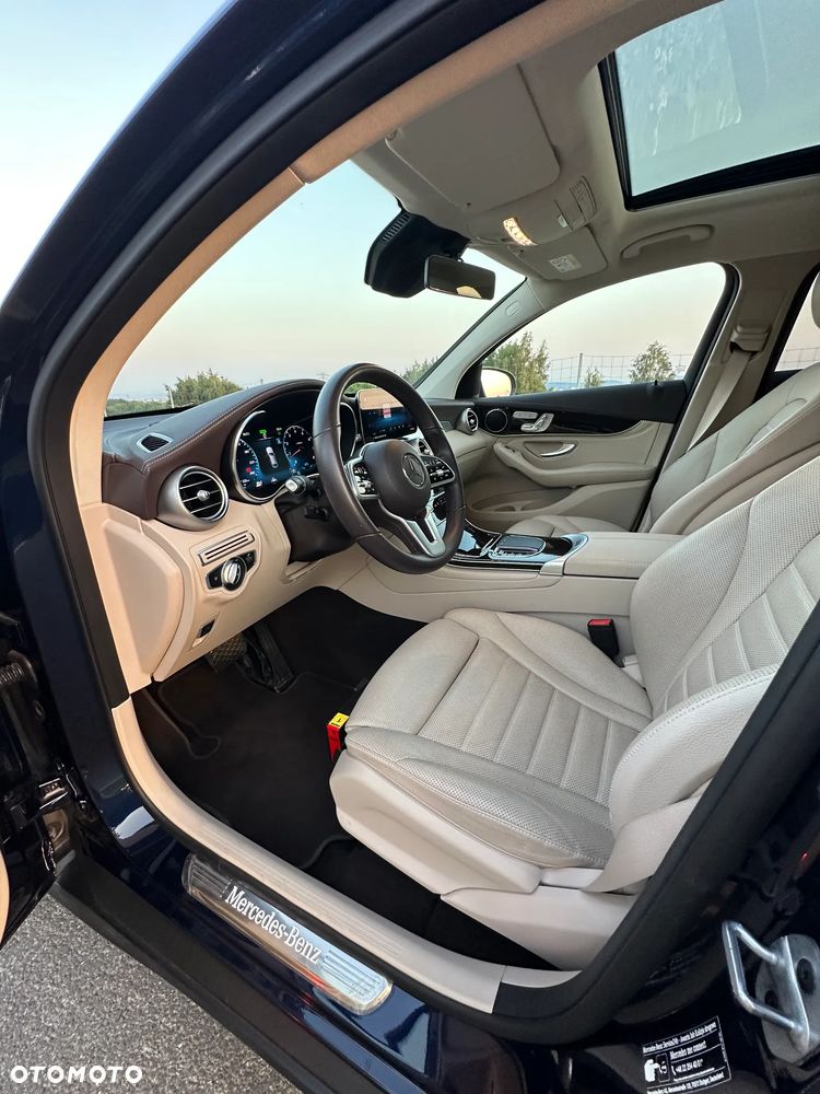 Mercedes-Benz GLC 300 4-Matic - 22