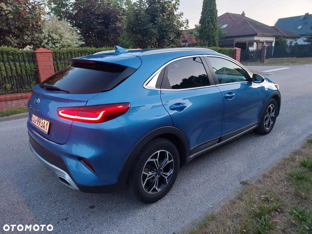 Kia XCeed 1.4 T-GDI M DCT - 3