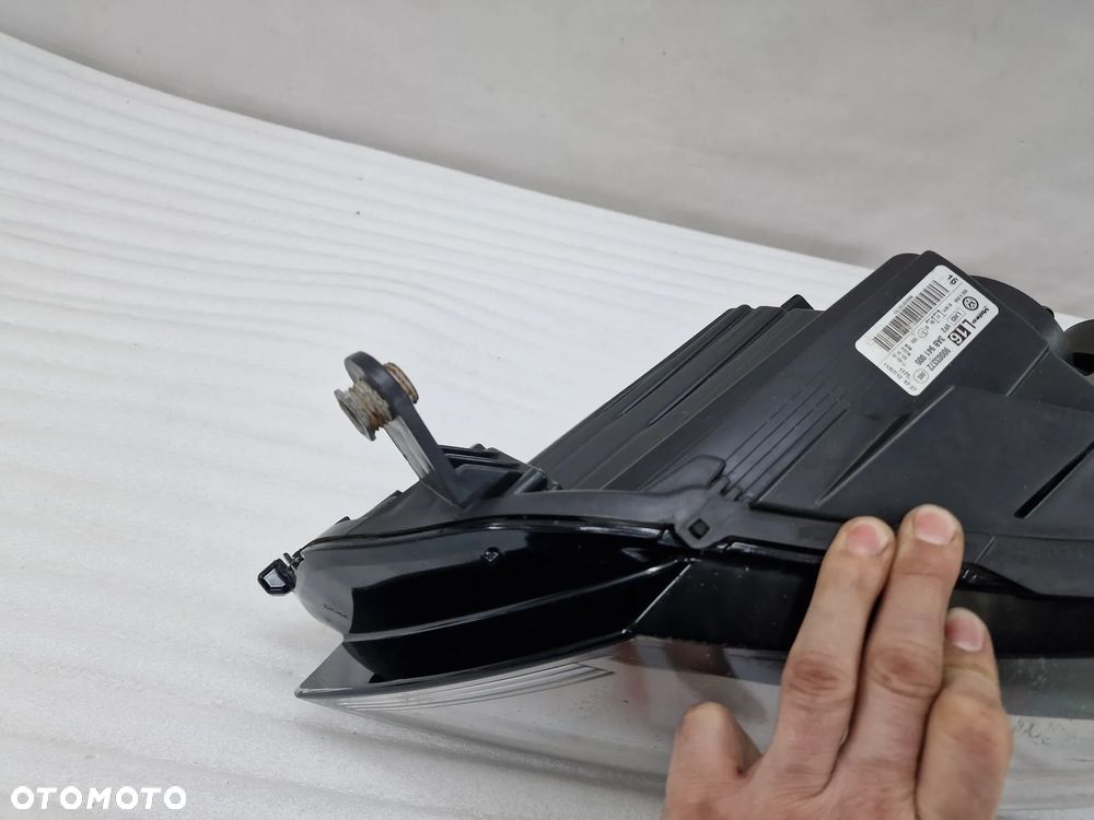 VW PASSAT B7 10- LEWA ZWYKŁA LAMPA PRZEDNIA PRZÓD , NR 3AB941005 , NR AUKCJI LL622 - 13