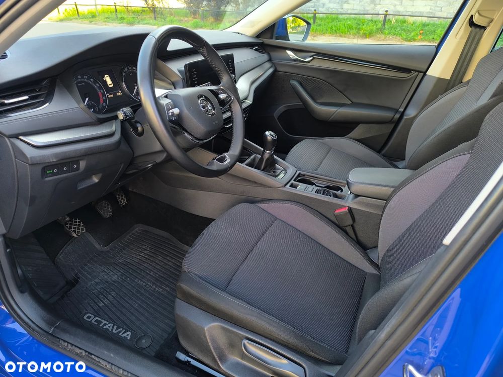 Skoda Octavia 2.0 TDI Ambition - 5