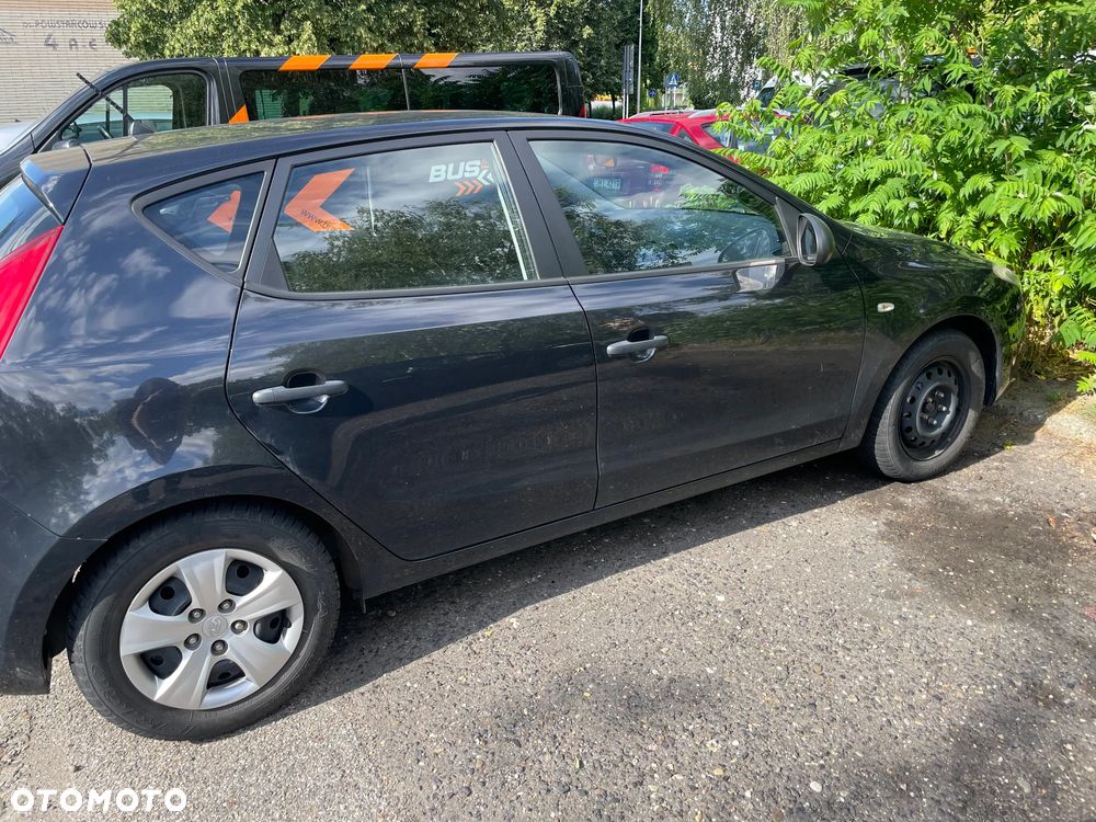Hyundai i30 1.4 Edition Plus - 10