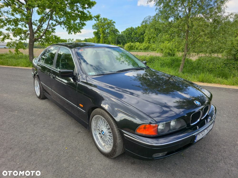 BMW Seria 5 523i - 10