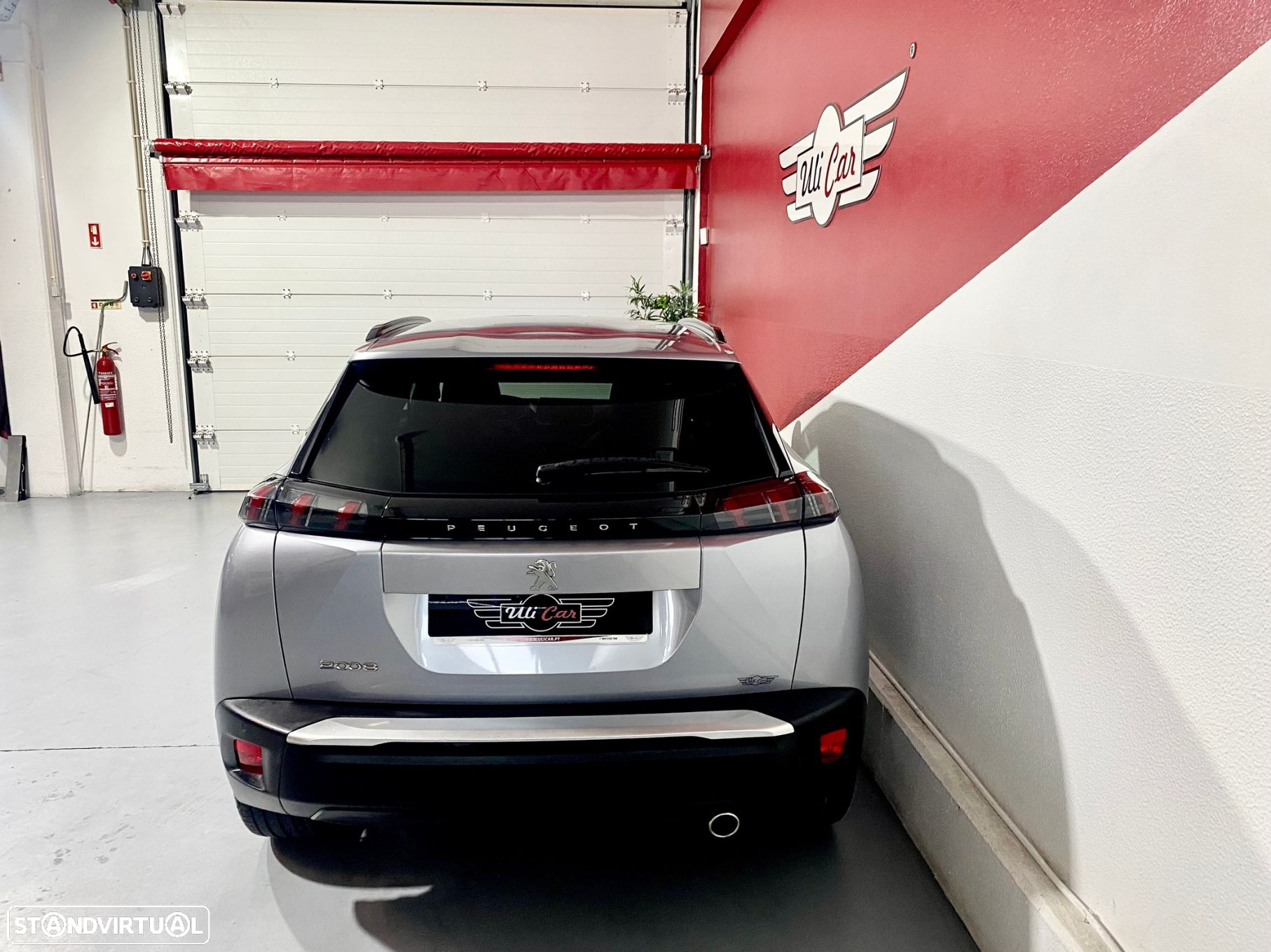 Peugeot 2008 1.2 PureTech Allure - 4
