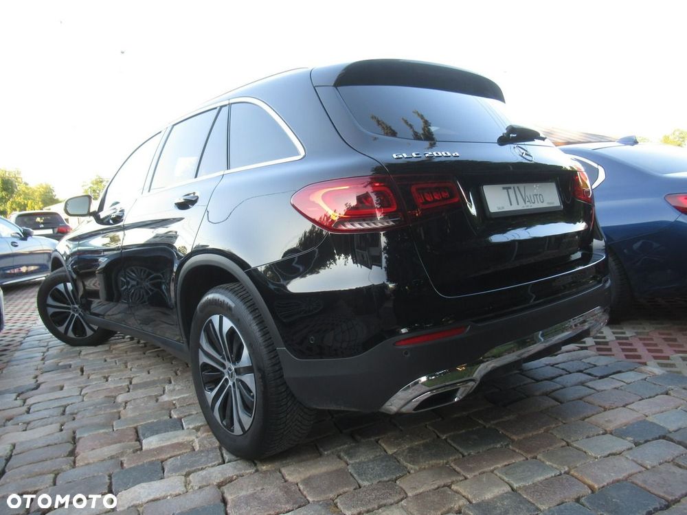 Mercedes-Benz GLC 200 d 4-Matic - 3
