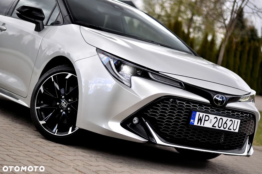 Toyota Corolla 2.0 Hybrid GR Sport - 8