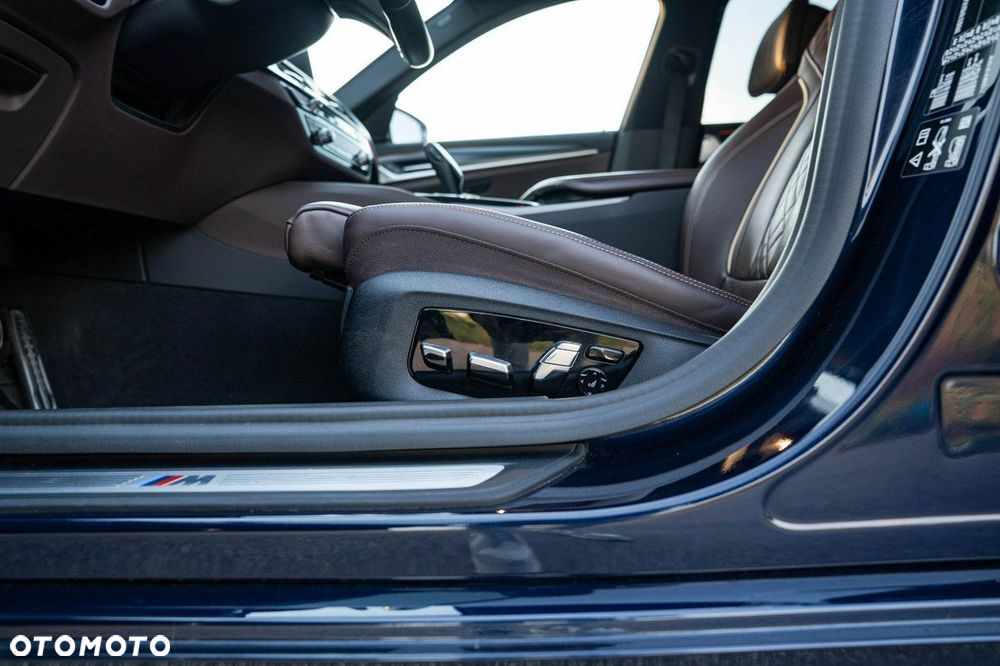 BMW Seria 5 - 25
