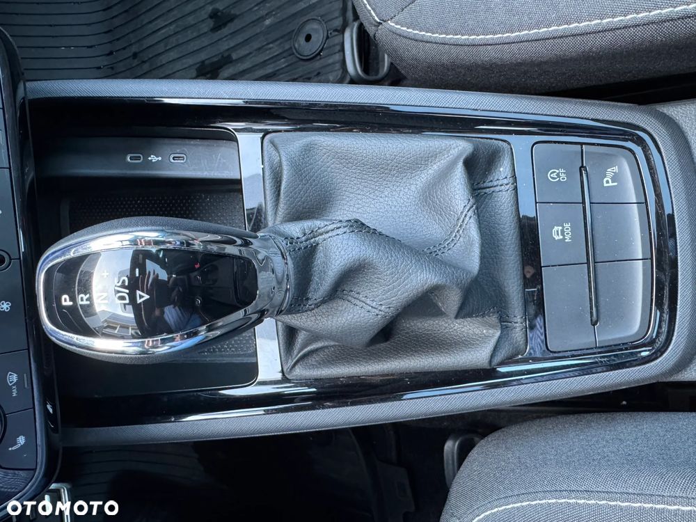 Skoda Kamiq 1.5 TSI Monte Carlo DSG - 29