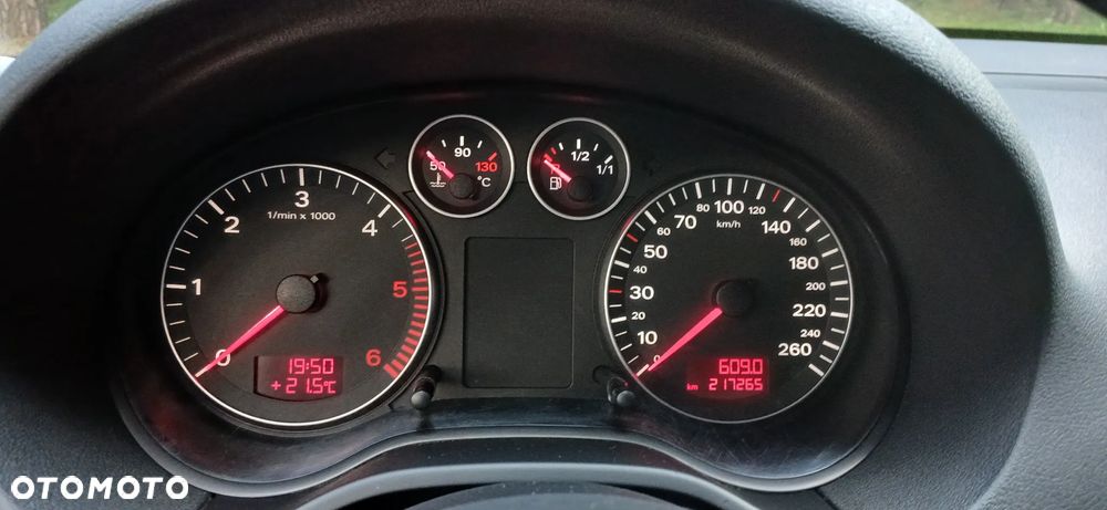 Audi A3 Sportback 1.9 TDI Attraction - 14