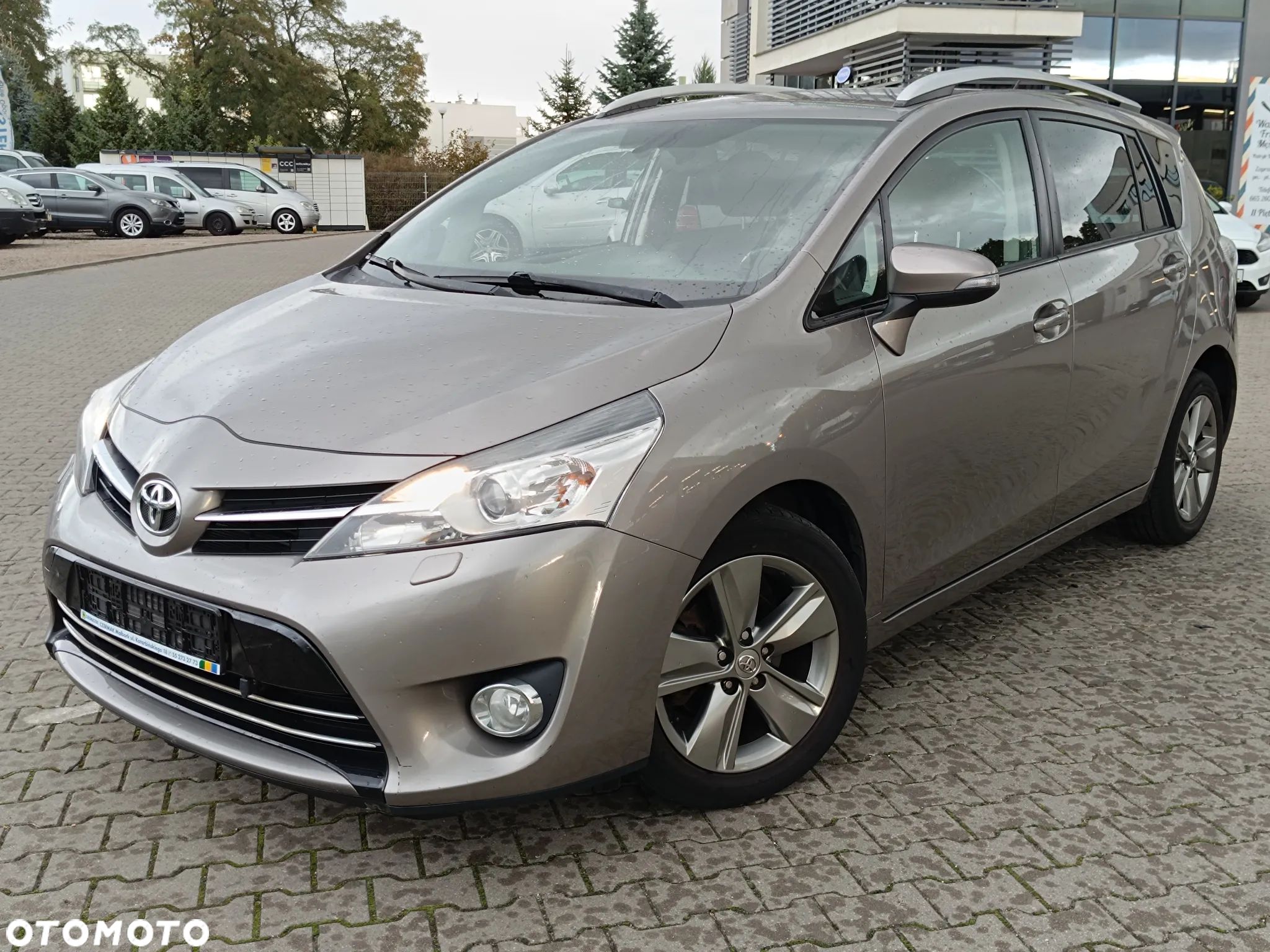 Toyota Verso - 1