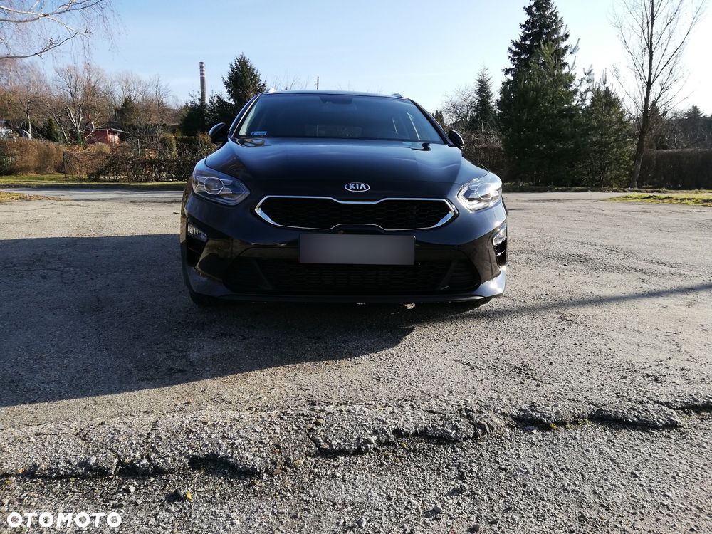 Kia Ceed 1.4 T-GDI L Business Line - 11