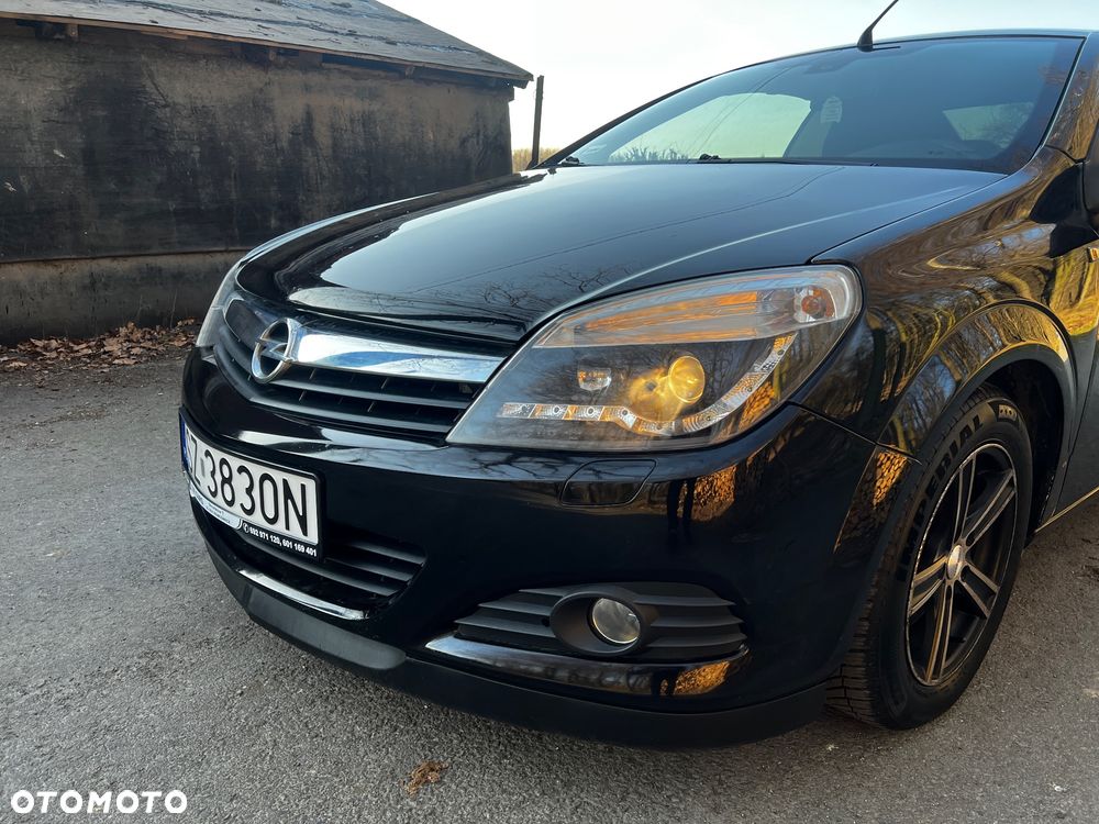 Opel Astra 1.6 Enjoy - 26