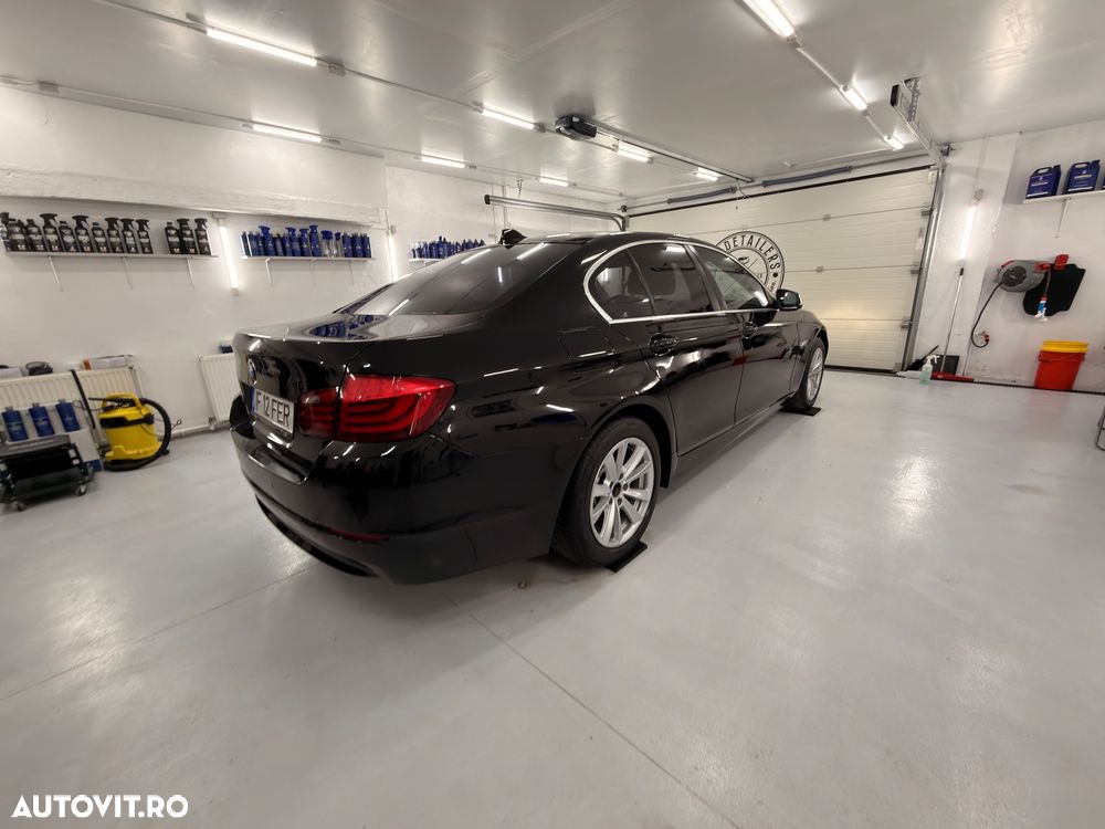 BMW Seria 5 525d xDrive AT - 4