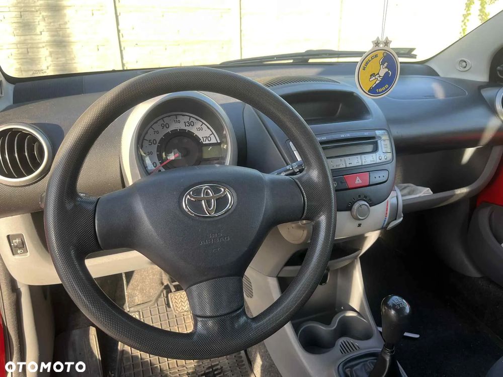 Toyota Aygo 1.0 VVT-i Black - 4