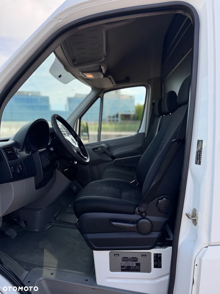 Mercedes-Benz Sprinter (BlueTec) 906.213 - 12