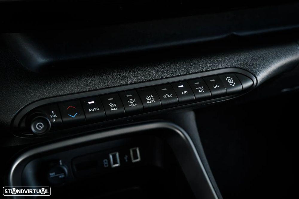 Jeep Avenger 1.2 GSE T3 Altitude - 20