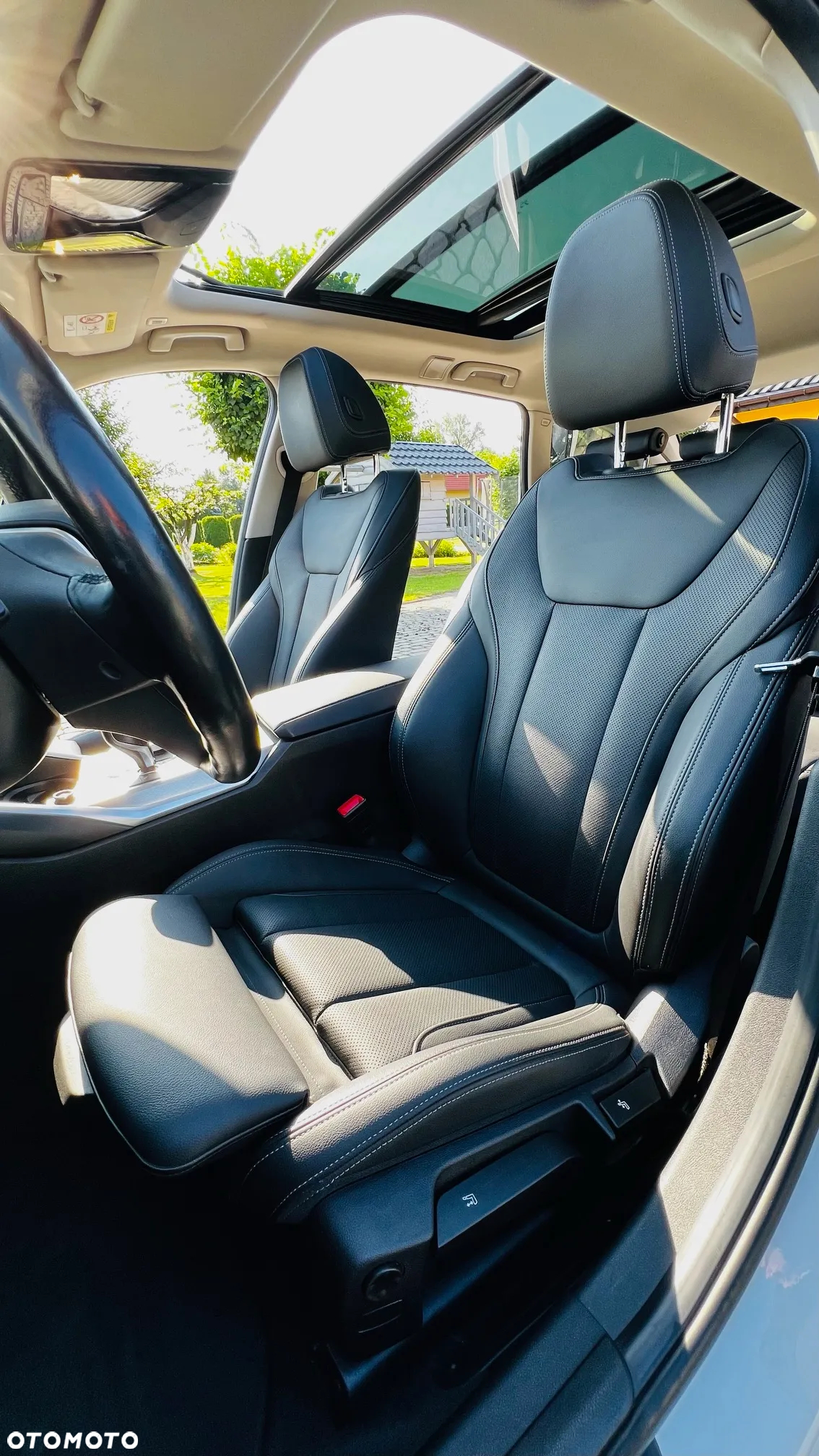 BMW Seria 3 320d xDrive Luxury Line sport - 26