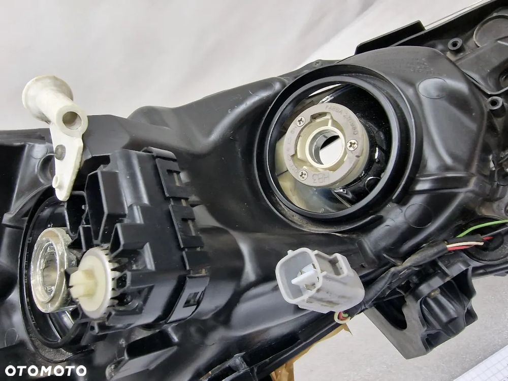 TOYOTA COROLLA E16 13-16 LEWA LAMPA PRZEDNIA PRZÓD , NR 81150-02E71-00 , NR AUKCJI LL260 - 26