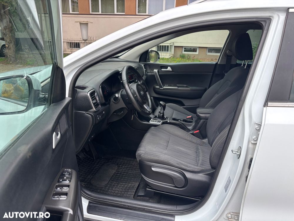Kia Sportage 1.7 CRDI 2WD Edition 7 - 8