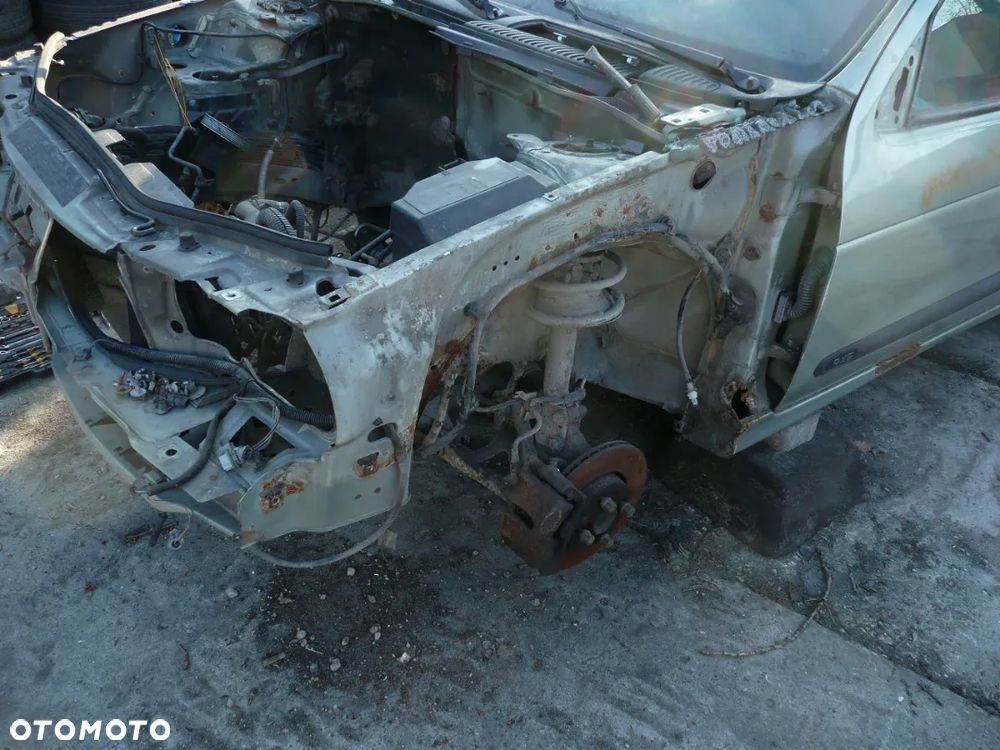 Renault Megane I - 1996 - 2002 - Zawieszenie Przód KOLUMNY McPerson sprężyny Wahacze kołyska Piasta - OŚ  BELKA  tylna  -- KRAKÓW - 10