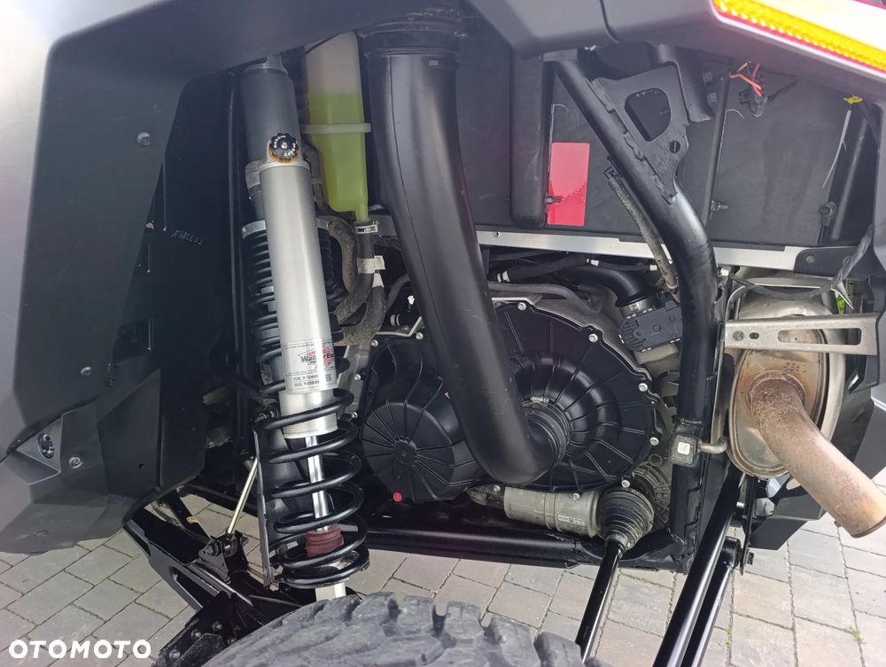 Polaris RZR - 18