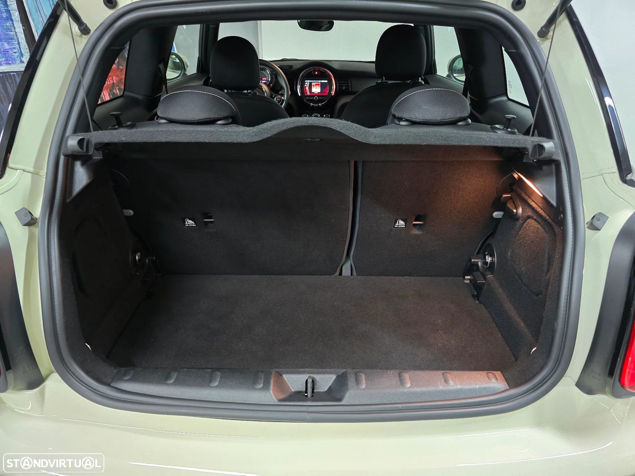 MINI 3 Portas One Auto - 11