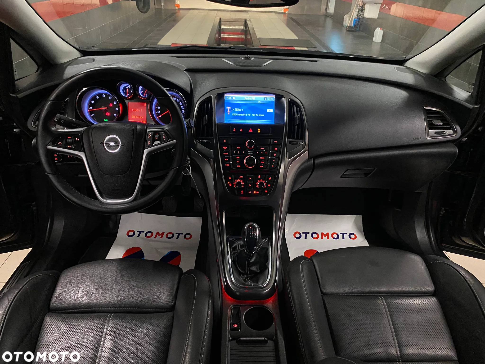 Opel Astra 1.4 Turbo Cosmo - 13