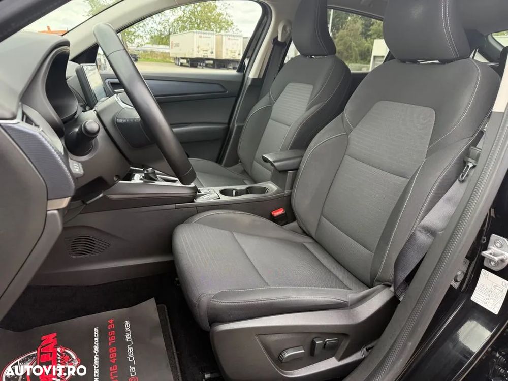 Renault Arkana E-TECH 145 Evolution - 10