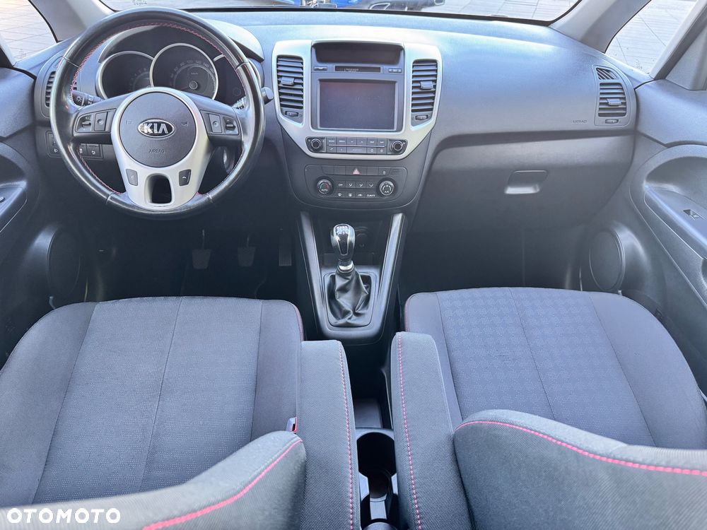 Kia Venga - 9