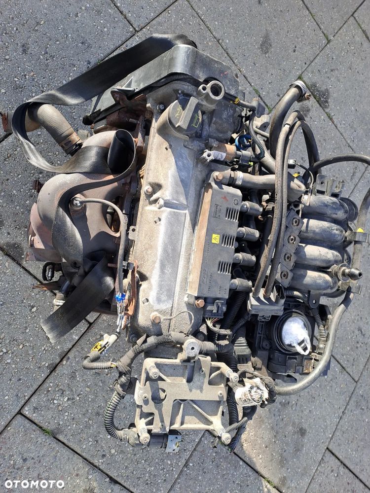 Fiat Grande Punto Evo 1.4 8V silnik kompletny kod 350A1000 - 1