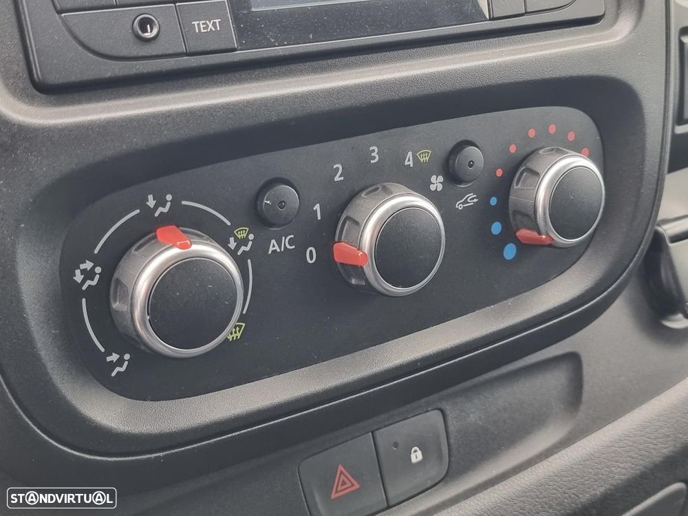 Renault Trafic 2.0 dCi L1H1 - IVA Dedutível - 20