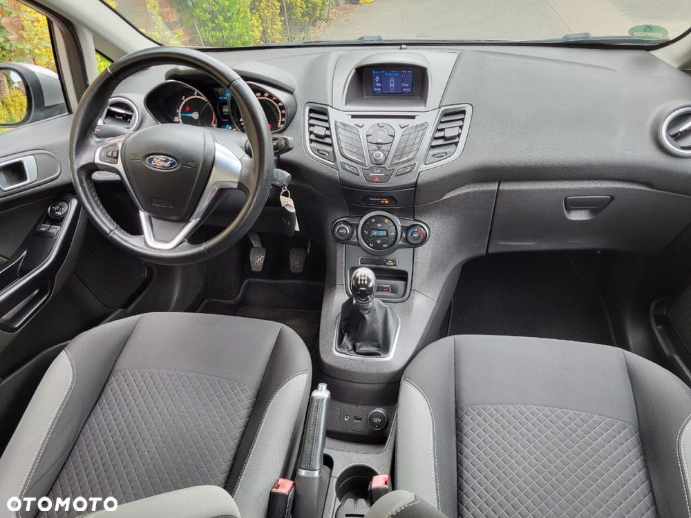 Ford Fiesta - 7