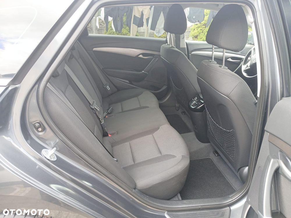 Hyundai i40 i40cw 1.7 CRDi Fifa World Cup Edition - 16