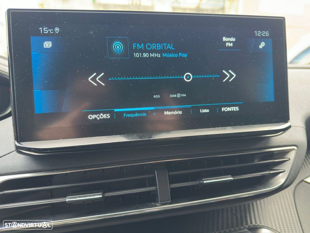 Peugeot 5008 1.2 Hybrid Allure Pack e-DCS6 - 20