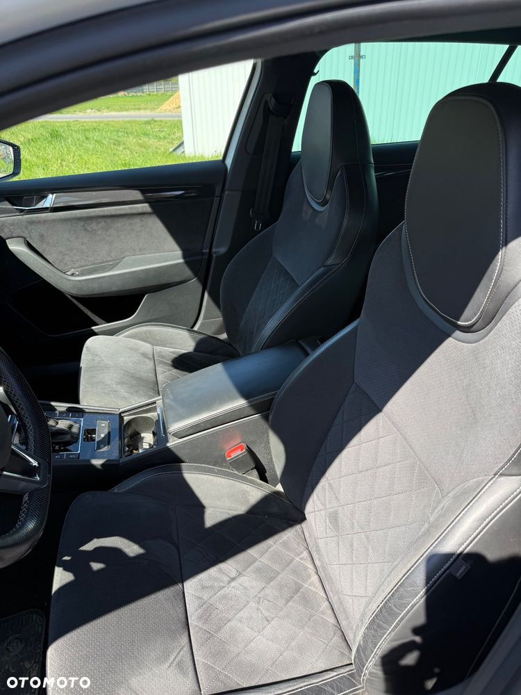 Skoda Superb 2.0 TDI Sportline DSG7 - 14